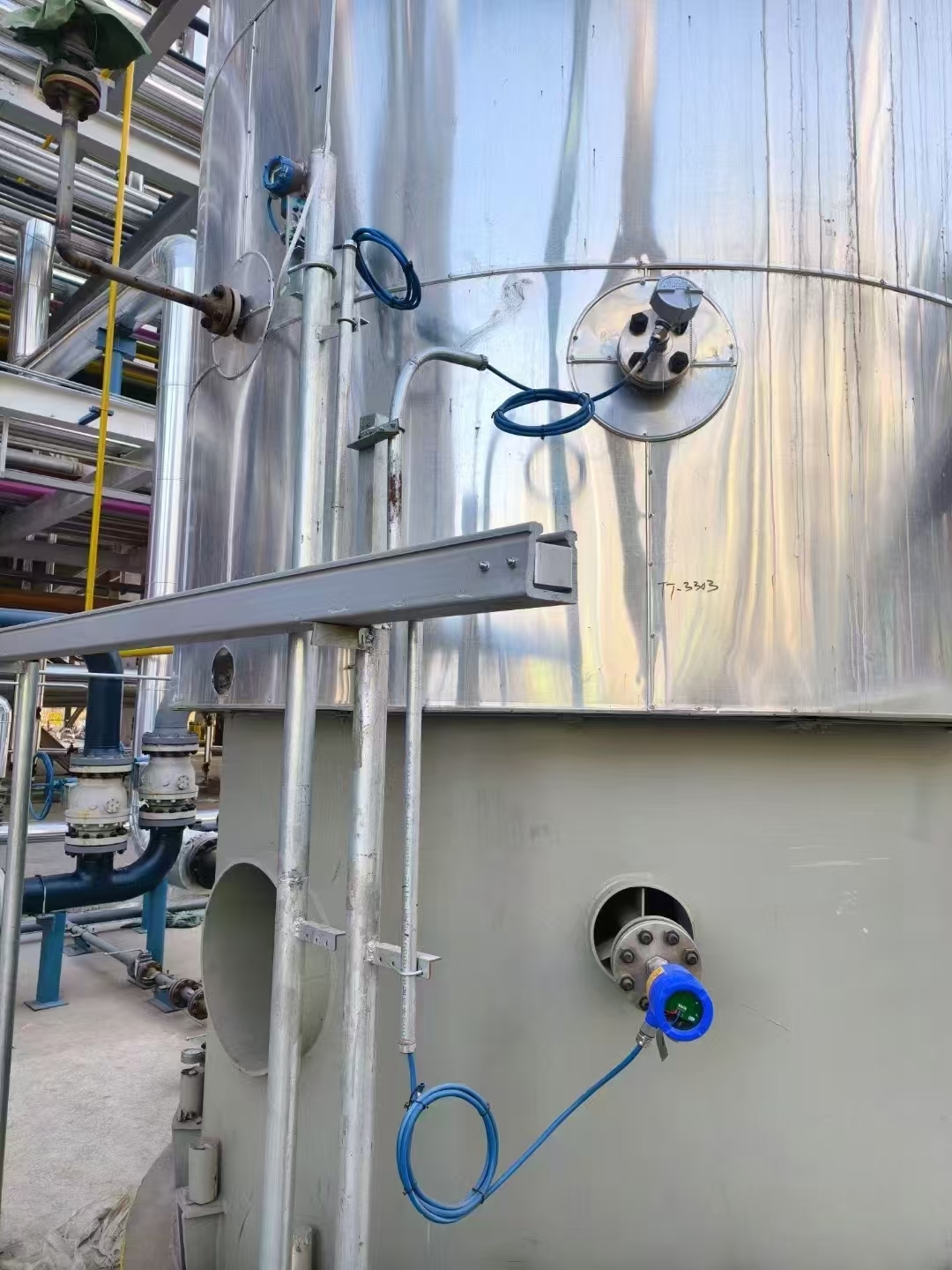 Derniers cas d'entreprise concernant Détecteur de niveau à fourche : le gardien polyvalent de la mesure de niveau industrielle