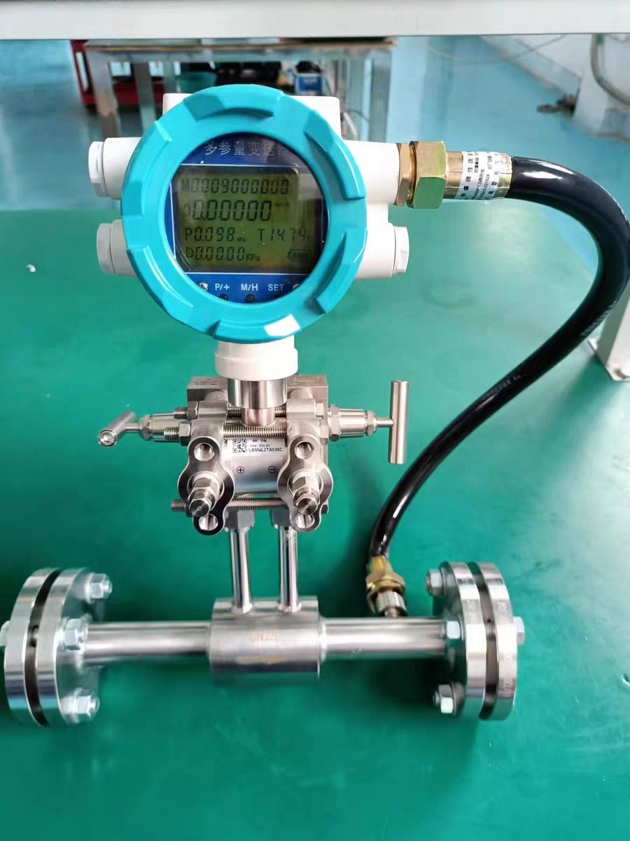 Derniers cas d'entreprise concernant Quels matériaux sont disponibles pour le diaphragme du capteur Multi Parameter Transmetteur ? 