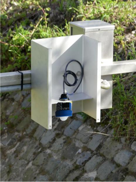 Bluetooth NYRD-901 Transmetteur de niveau radar industriel 80GHz 4-20mA Sortie pour fil d'aluminium liquide Installation 2