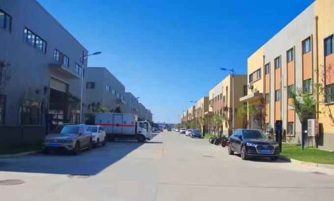 Commutateur de niveau capacitif RF pour la mesure du liquide 5